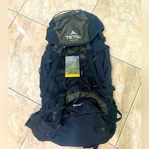 Teton Sports Scout 3400 Internal Frame Backpack Hunter Green - NEW!